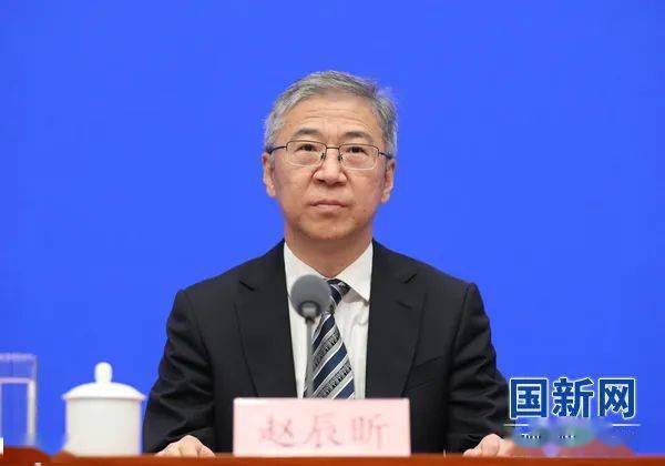 国务院政策例行吹风会：建筑企业资质类别和等级压减三分之一以上！